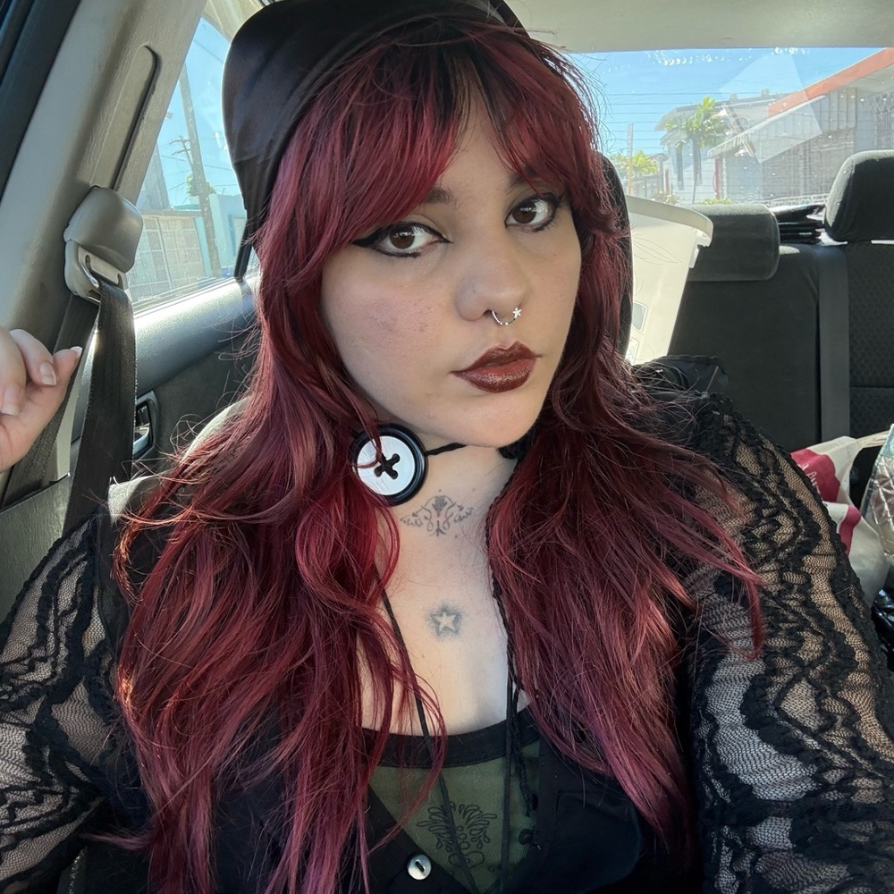 Meet your Posher, Ariana